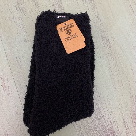 Victoria’s Secrets Fuzzy Crew Socks - Picture 1 of 4